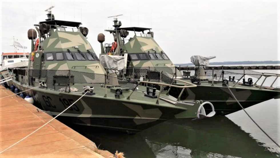 Cuestionan el armamento que equipa a las lanchas que patrullarán los ríos Paraná y Paraguay. 